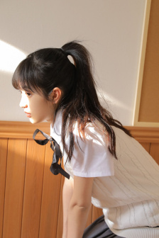 法国艳妇LARALATEX